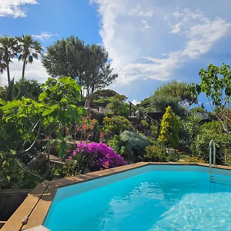 St Tropez Pieds Dans L'eau Pampelonne *